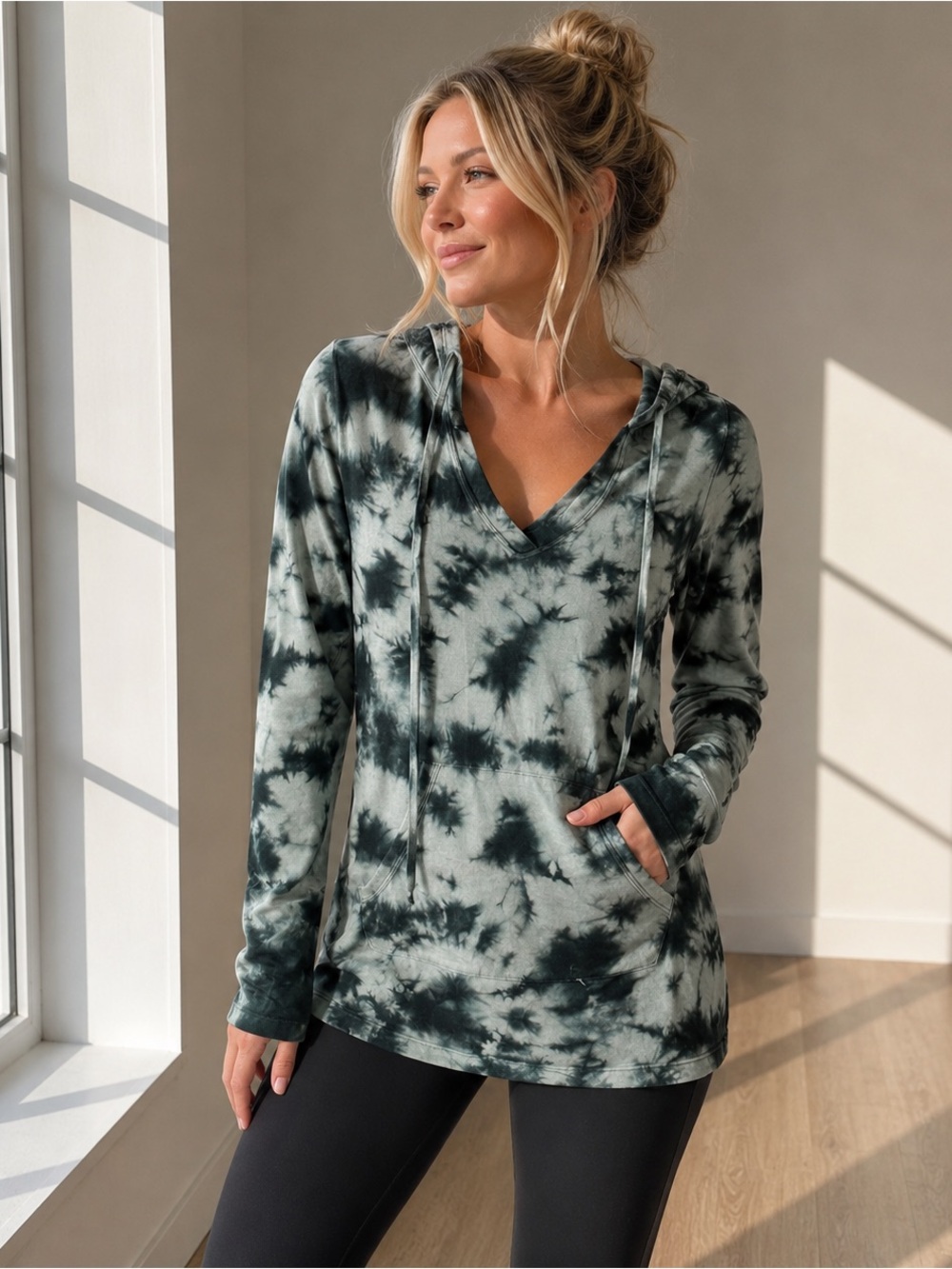 Marika Balance Collection Black Gray Tie Dye Hoodie Small